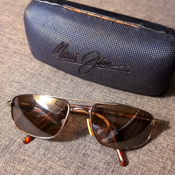 Maui Jim KAHUNA Sunglasses (MJ 162-23 Gunmetal / Brown Polarized Lenses) - Picture 1 of 16